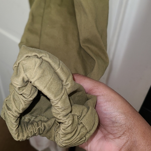 4 Pocket Cargo Army Green Pants By H&M With Chains Cinched Ankles Size Small - Picture 3 of 6